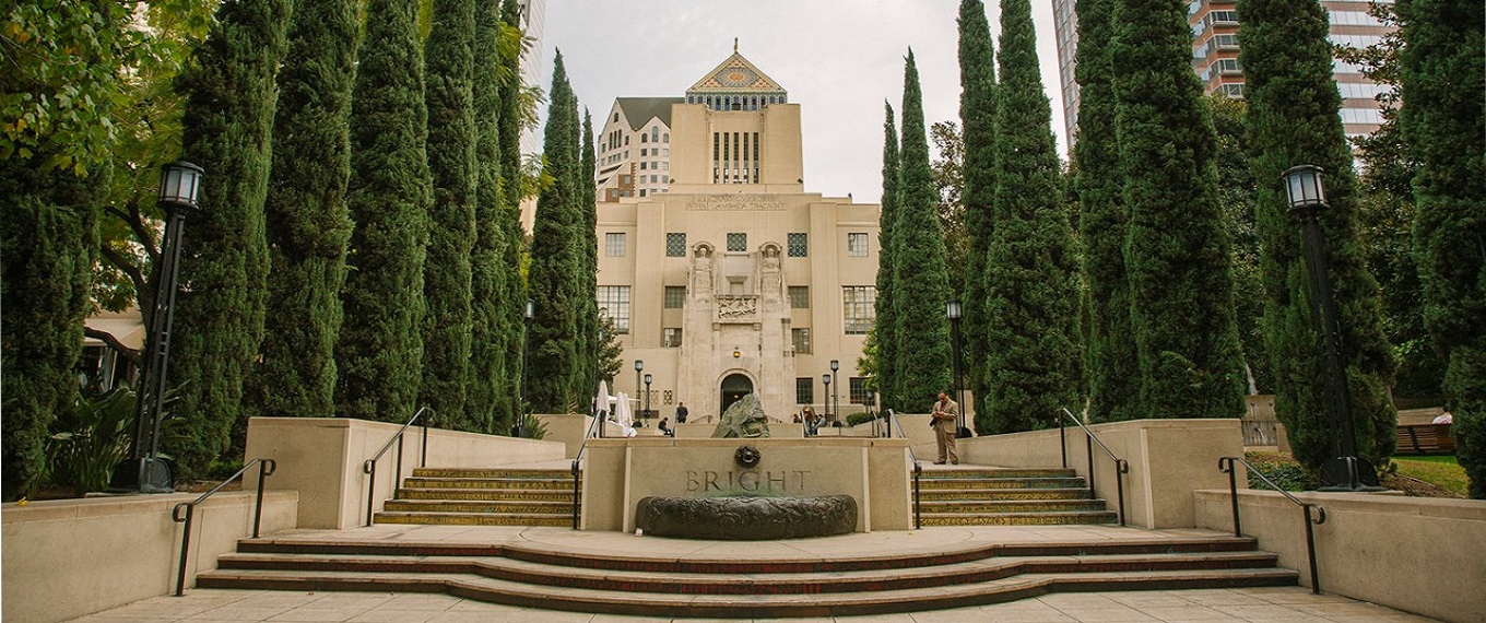 The Los Angeles Public Library